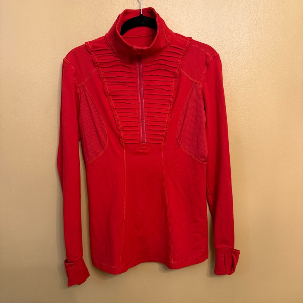Lululemon Run your heart out ruffle quarter zip pullover size 10 vintage lulu